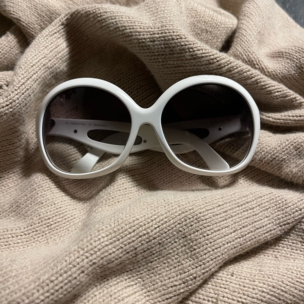 Emilio Pucci Chic White Sunglasses